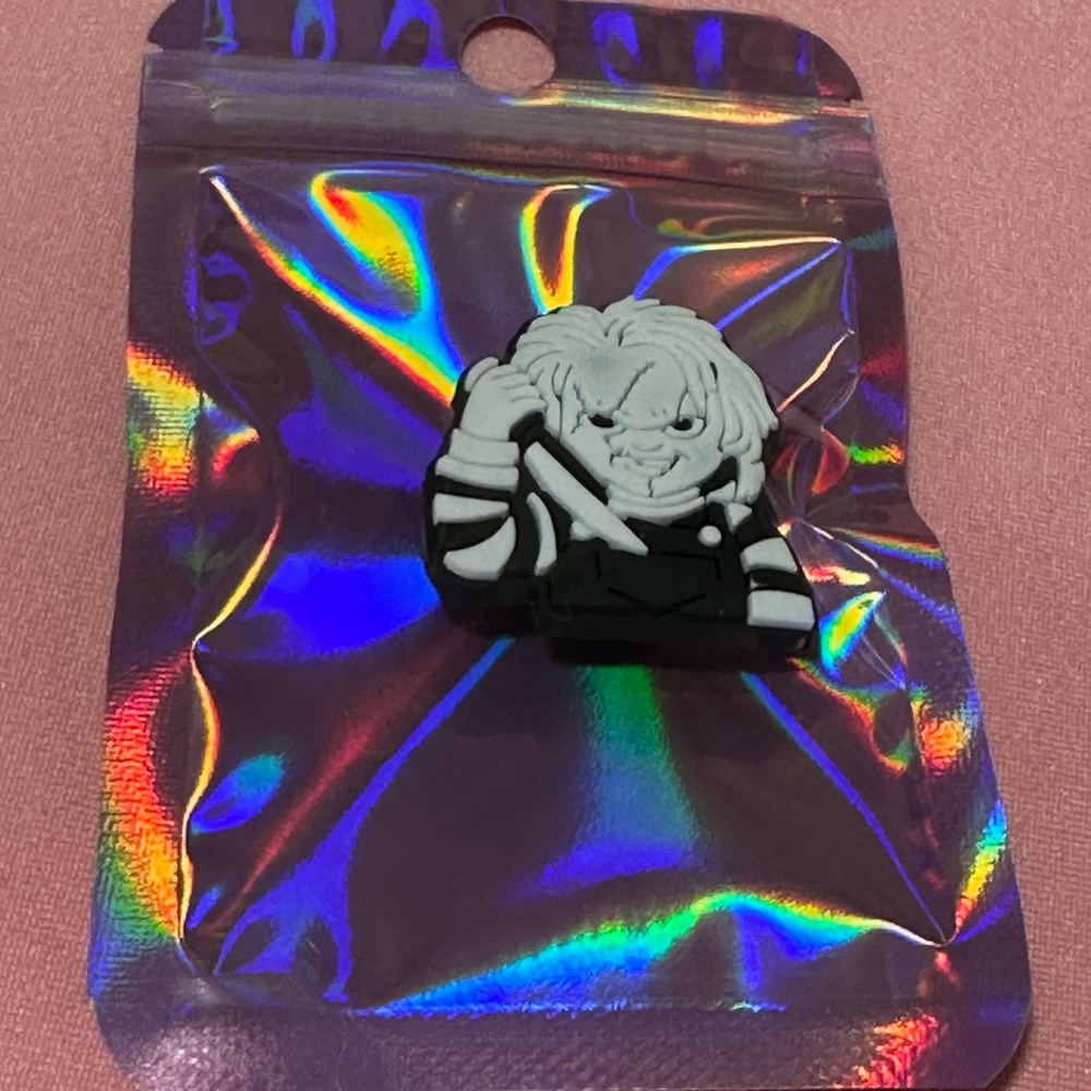 Croc charm